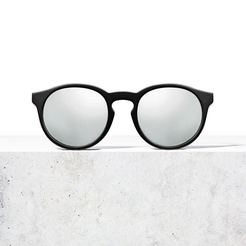 Islander Black Graphite